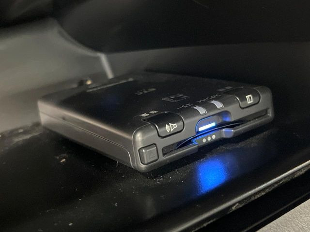 【ETC】高速道路の料金所をストレスなく通過!話題のスポットやサービスエリアに多い「スマートIC」利用時は必須のアイテムです。当店でセットアップを実施、ご納車当日からすぐにご利用いただけます!