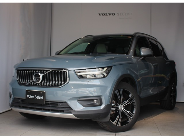 XC40B4 AWD インスクリプション 4WD