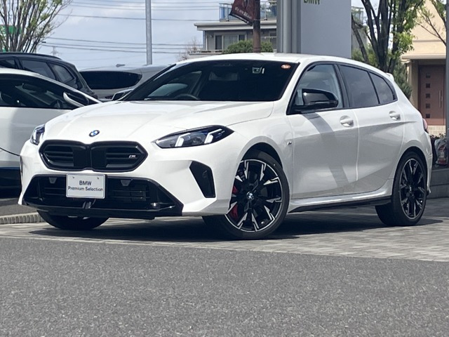 1シリーズM135 xドライブ 4WD