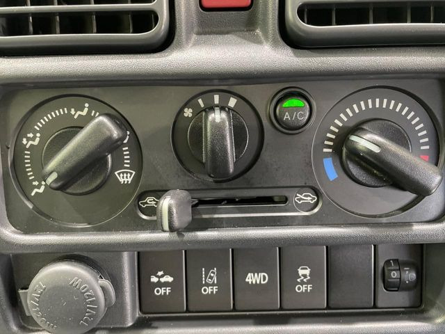 �����~�������Ă��S�Ȃɉ��K�ȋ󒲂�͂��Ă����A�_�C�������G�A�R���𑕔���