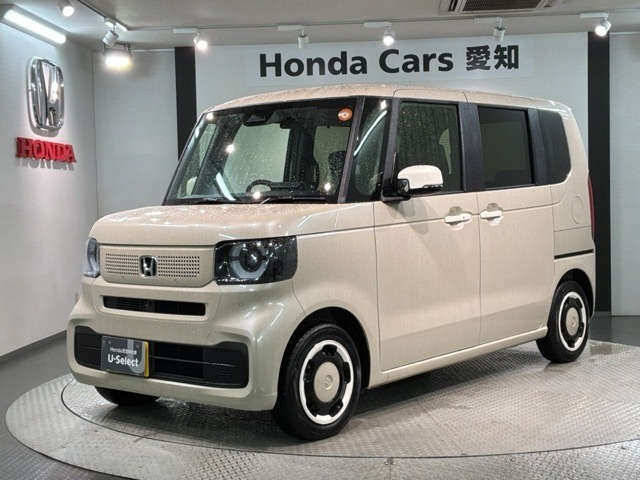 N-BOXファッションスタイル モノトーン