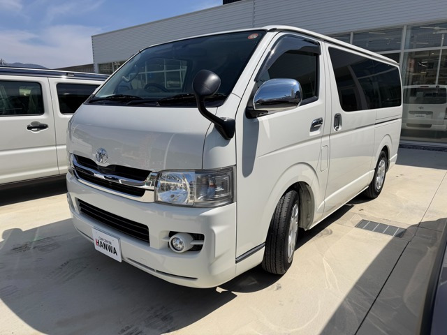 ハイエースレジアスバン2.0