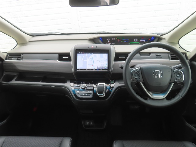 フリード+1.5 ハイブリッド G