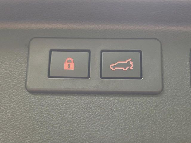 �y�p���[�o�b�N�h�A�z�X�}�[�g�L�[��^�]�Ȃ̃{�^�������������Ń��A�Q�[�g�������ŊJ���܂�!�ו��������Ă��鎞��A�����ʒu�ɂ���o�b�N�h�A��߂�ۂɕ֗��ȋ@�\�ł���