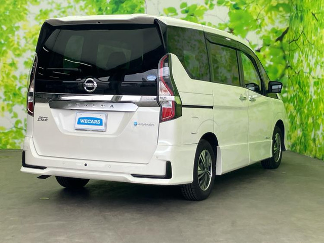 セレナ1.2 e-POWER ハイウェイスターV