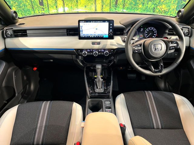 ヴェゼル1.5 e:HEV Z プレイパッケージ