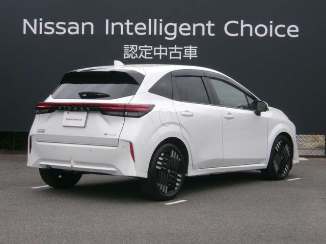 ノートオーラ1.2 G レザーエディション