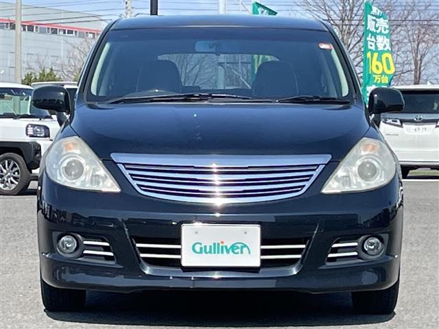 ティーダ1.5 アクシス 黒本革仕様