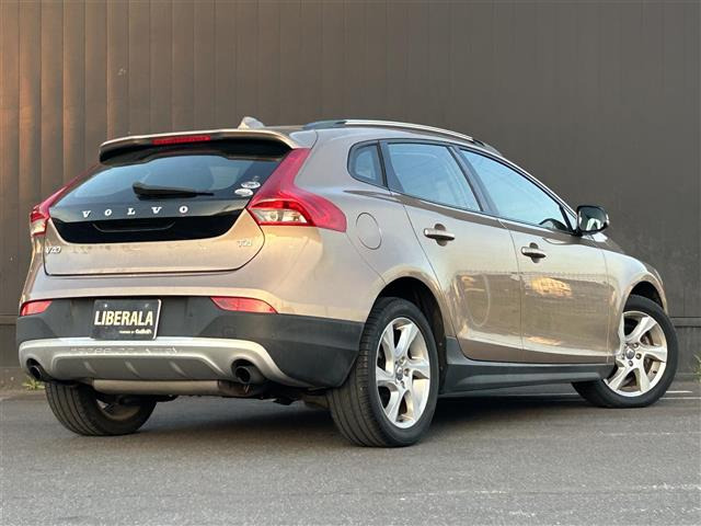 V40クロスカントリーT4ノルディック