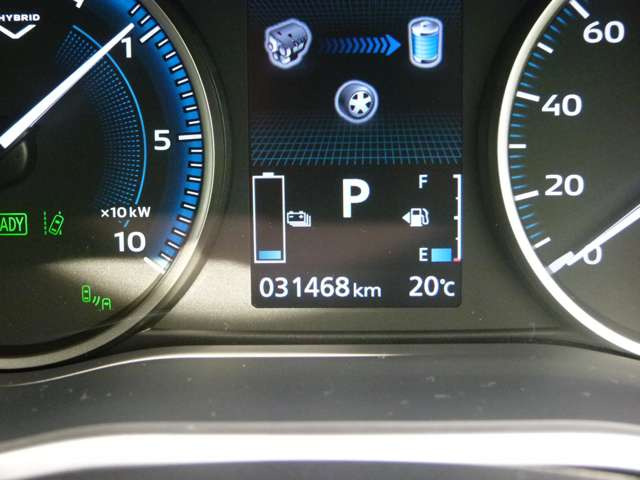 エクリプスクロスPHEV 2.4 P 4WD