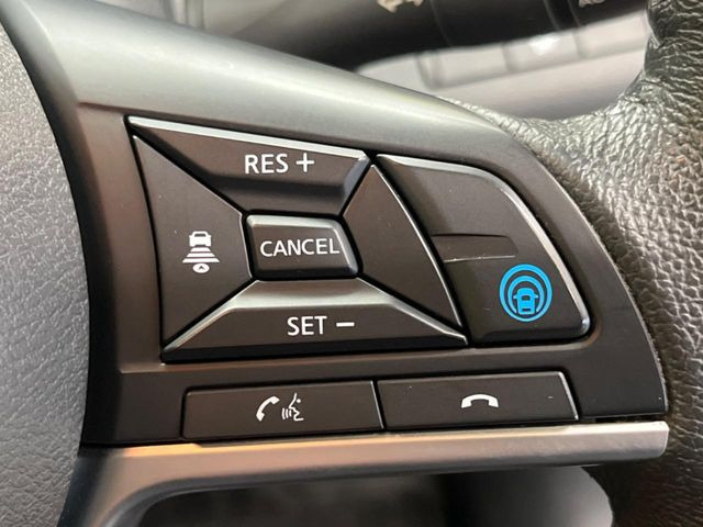 �y�v���p�C���b�g�z�������H�ł̒��������s���y��!!�a�؎��Ə��񑖍s�̃V�[���ŁA�A�N�Z���E�u���[�L�E�X�e�A�����O�������Ő��䂵�A�������^�]�̕��S���y�����Ă���܂���