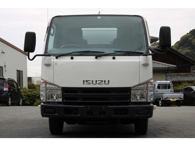 エルフ冷蔵冷凍車