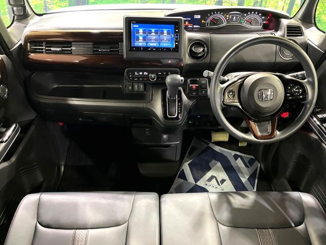 N-BOXカスタムL コーディネートスタイル