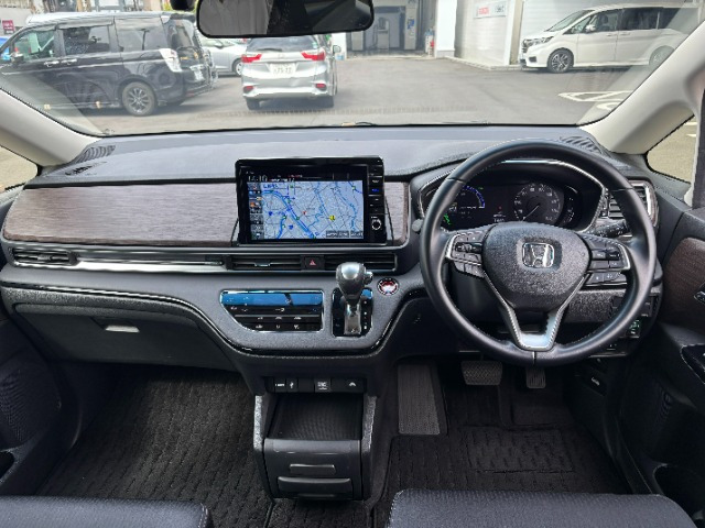 オデッセイ2.0 e:HEV アブソルート