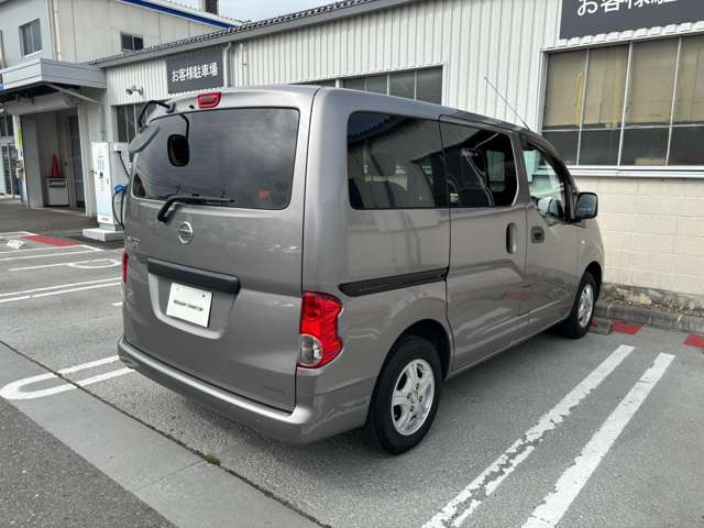 NV200バネットバン1.6 GX