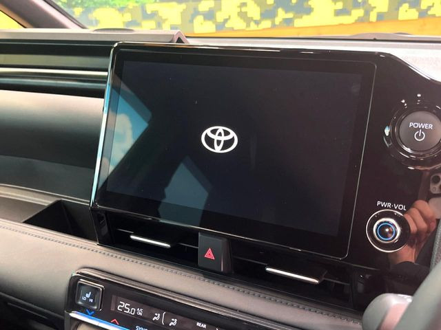 ヴォクシー1.8 ハイブリッド S-Z