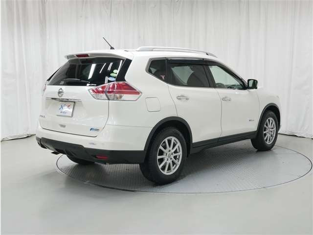 エクストレイル2.0 20X ハイブリッド エマージェンシーブレーキパッケージ 4WD