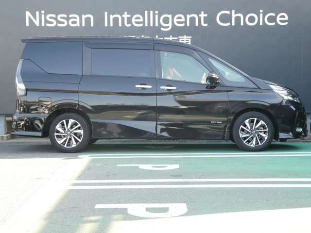 セレナ2.0 ハイウェイスターV