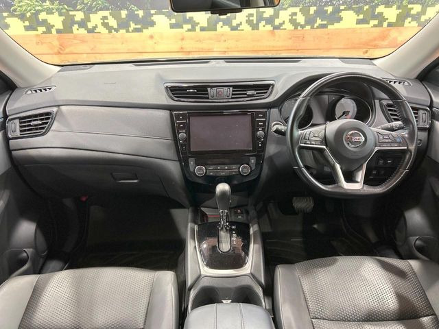 エクストレイル2.0 20Xi