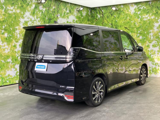 ヴォクシー1.8 ハイブリッド S-Z