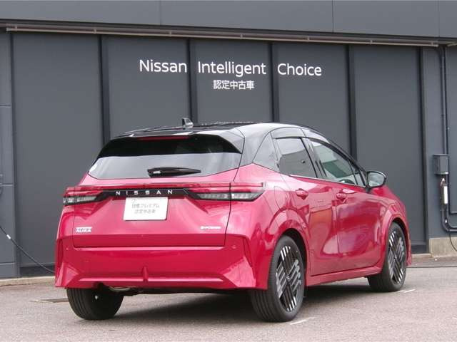 ノートオーラ1.2 G レザーエディション