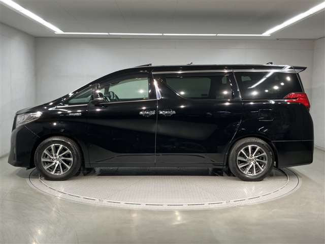 アルファードハイブリッド 2.5 エグゼクティブ ラウンジ E-Four 4WD