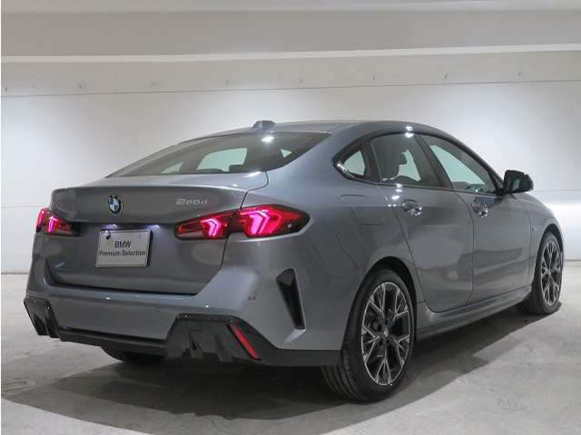 2シリーズグランクーペ220d Mスポーツ