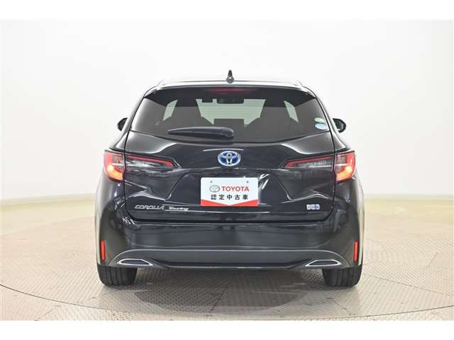 カローラツーリング1.8 ハイブリッド W×B