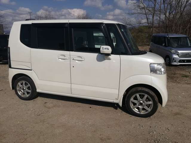 N-BOXカスタムG Lパッケージ 4WD