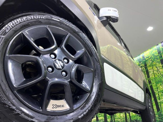 �y����16�C���`�A���~�z�C�[���z�O�ςɃ}�b�`���������A���~�z�C�[���𑕒����Ă���܂��B�e��ЊO�A���~�z�C�[����A�X�^�b�h���X�^�C�����戵�����Ă���܂��B���񂲑��k����������