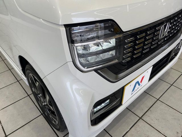 �yLED�w�b�h���C�g�z���V����ԑ��s�����ǍD�Ȏ��E���m�ۂ����S���ĉ^�]�ł��鍂�P�xLED�w�b�h���C�g�𑕔�!�_�����x�������A����d�͂��}�����Ă��܂��B
