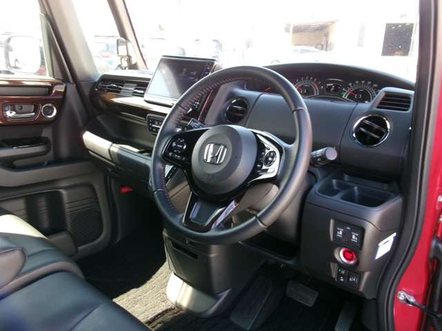 N-BOXカスタムL ターボ コーディネートスタイル