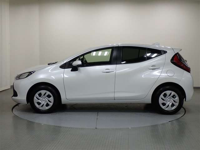 アクア1.5 X E-Four 4WD