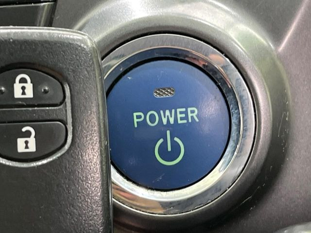 �y�X�}�[�g�L�[�z�J�o����|�P�b�g�ɓ��ꂽ�܂܂ł��h�A�̎{���E�������\�ȃX�}�[�g�L�[�𑕔��B�G���W���̃I���E�I�t�����J�M�����o���K�v����������Ƃ��Ă��֗��ł���