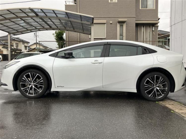 プリウス2.0 Z E-Four 4WD