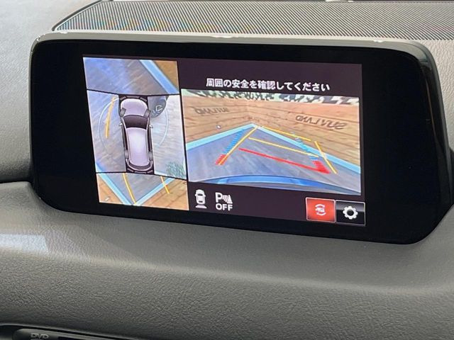 �y360&deg;�r���[���j�^�[�z��p�̃J�����ɂ��A�ォ�猩���낵���悤�Ȏ��_��360�x�N���}�̎��͂��m�F���邱�Ƃ��ł��܂������p�������m�F���₷���A�����ꏊ�ł̐؂�Ԃ��⒓�Ԃ��X���[�Y�ɍs���܂��B