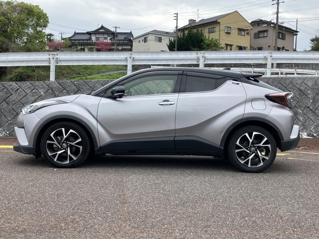 C-HRハイブリッド 1.8 G LED エディション