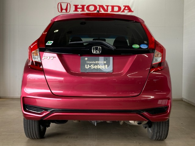 フィット1.3 13G F 4WD