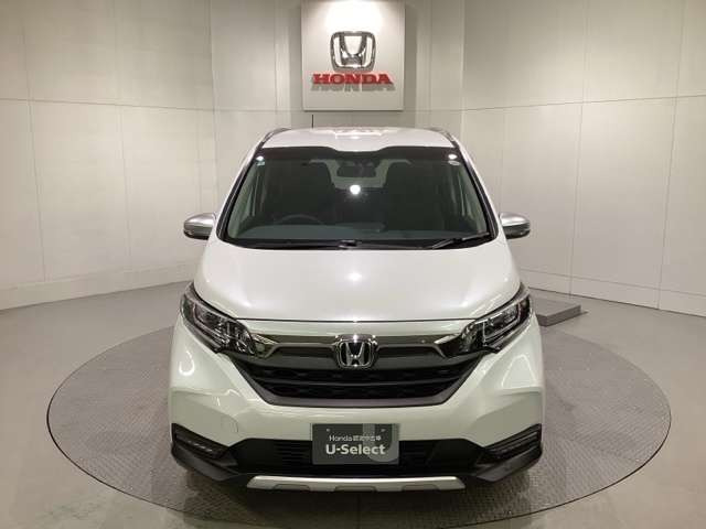フリード1.5 ハイブリッド クロスター ホンダセンシング 4WD