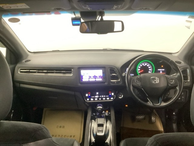 ヴェゼル1.5 ハイブリッド RS ホンダセンシング