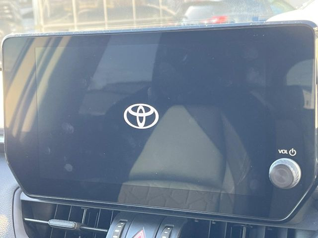 �y10.3�C���`���C�h�i�r�z�������ƃC���p�N�g�̂����^���C�h�i�r�𑕔��B�e��I�[�f�B�I����͂������A�������C�h��ʂł̃}�b�v2�����\���ȂǁA���֐��������i�r�ł���