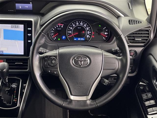 ヴォクシー2.0 ZS 煌III