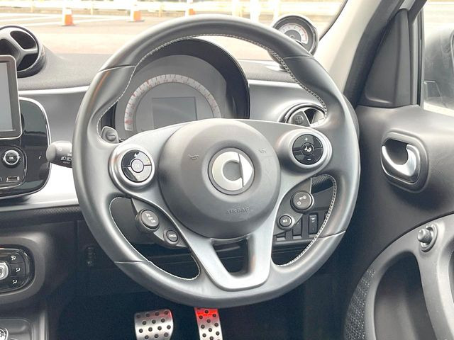 ���n���h�����̃X�������Ȃ��A���ꂢ�ȏ�Ԃ��ێ����Ă���܂��B�e�X�C�b�`���̓�����m�F�ς݂ł��B