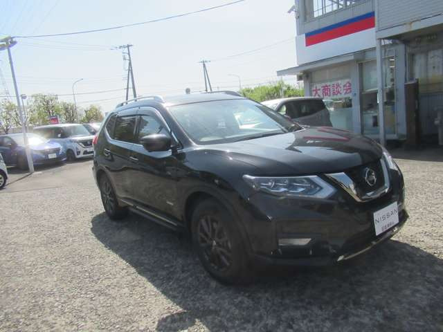 エクストレイル2.0 20Xi ハイブリッド レザーエディション 4WD