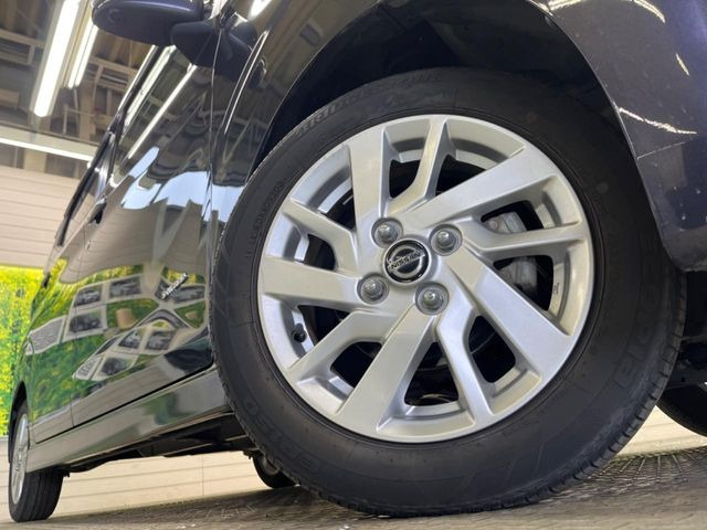�y����14�C���`�A���~�z�C�[���z�O�ςɃ}�b�`���������A���~�z�C�[���𑕒����Ă���܂��B�e��ЊO�A���~�z�C�[����A�X�^�b�h���X�^�C�����戵�����Ă���܂��B���񂲑��k����������
