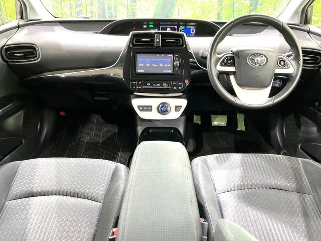 プリウス1.8 S セーフティ プラス