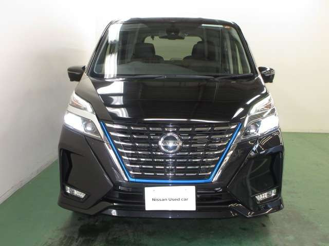 セレナ1.2 e-POWER ハイウェイスターV