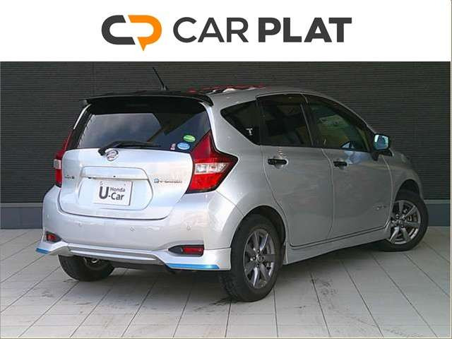 ノート1.2 e-POWER X FOUR ブラックアロー 4WD