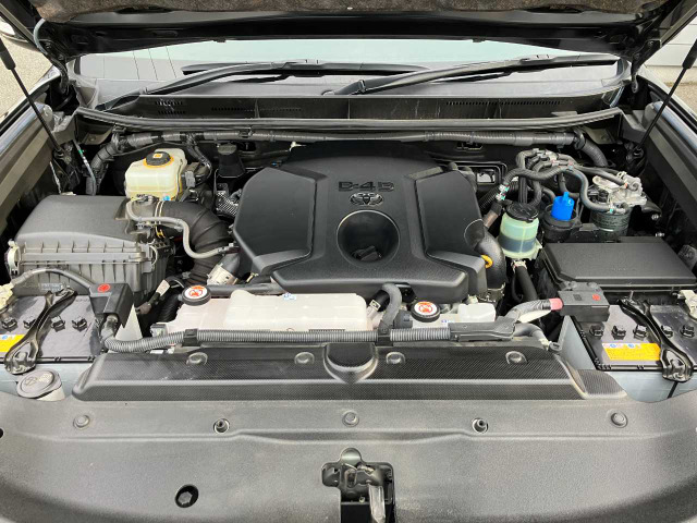 ランドクルーザープラド2.8 TX ディーゼル 4WD