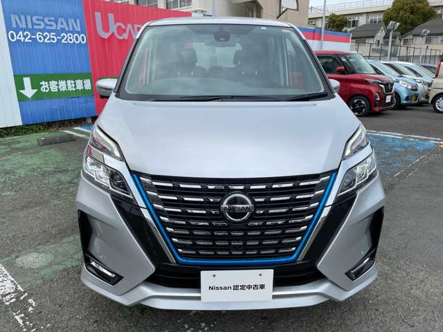 セレナ1.2 e-POWER ハイウェイスターV